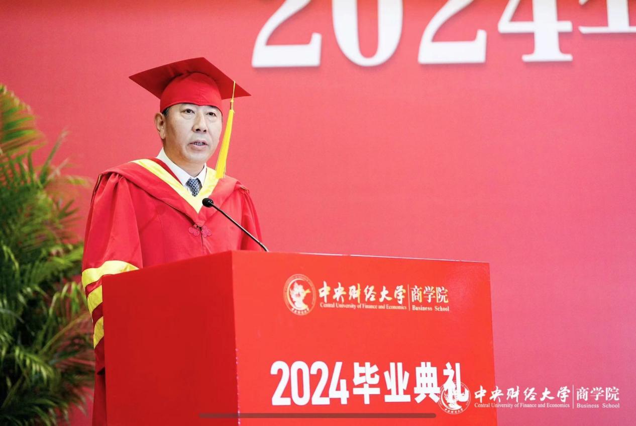 365完美体育党委常委、副校长范卫宏